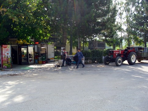 Krivelj ZAHTEVI I ZAKLJUČCI ZBORA MEŠTANA SELA KRIVELJ POVODOM ŠIRENJA EKSPLATACIONIH GRANICA POVRŠINSKOG KOPA RUDNIKA “VELIKI KRIVELJ”