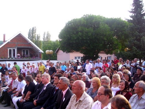 Ostrelj 1 SVETKOVINE FOLKLORA U DONJOJ BELOJ RECI, OŠTRELJU, LUKI…