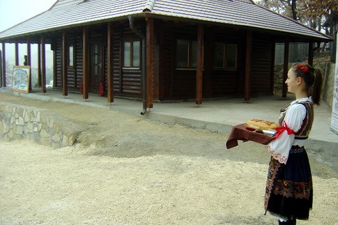 Otvaranje zoo vrt 8 VUK BOJOVIĆ OTVORIO ZOOLOŠKI VRT U BORU