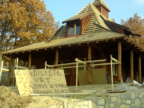 zoo vrt 2 NOVI SUSEDI: BELI LAVOVI, TIBETSKI MEDVEDI, PIRANE, ZMIJE...