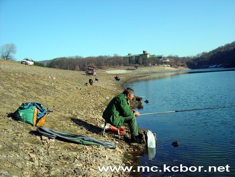 RIBOLOVCI NA BORSKOM JEZERU