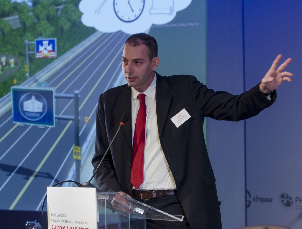 Dušan Stojanović, direktor Direkcije za elektronsku upravu  2
