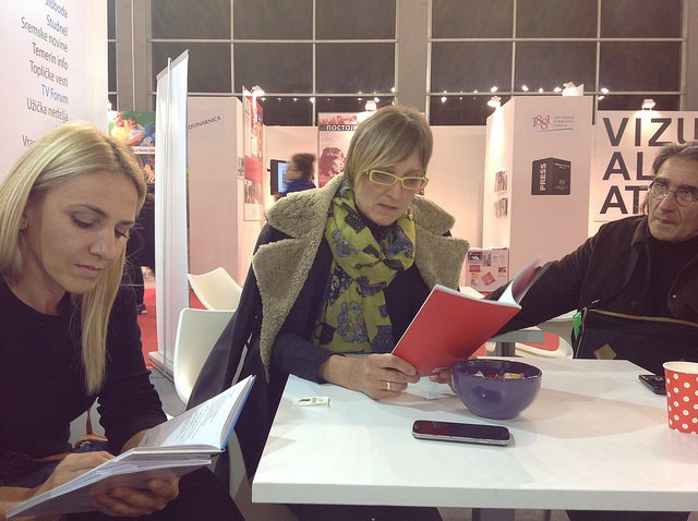 30548613066_9f76b5434c_z