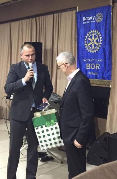 Rotary klub Bor - Slavi i daruje