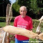 Upecao šarana kapitalca, pa mu posvetio skulpturu Upecao šarana kapitalca, pa mu posvetio skulpturu