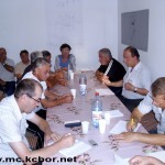 U Boru divlje pijace, smeće, zapuštene ulice, zmije u školskim dvorištima...