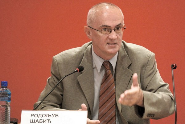 Šabiću, da li je „Farmakom“ kupio „Politiku“ parama RTB Bor?