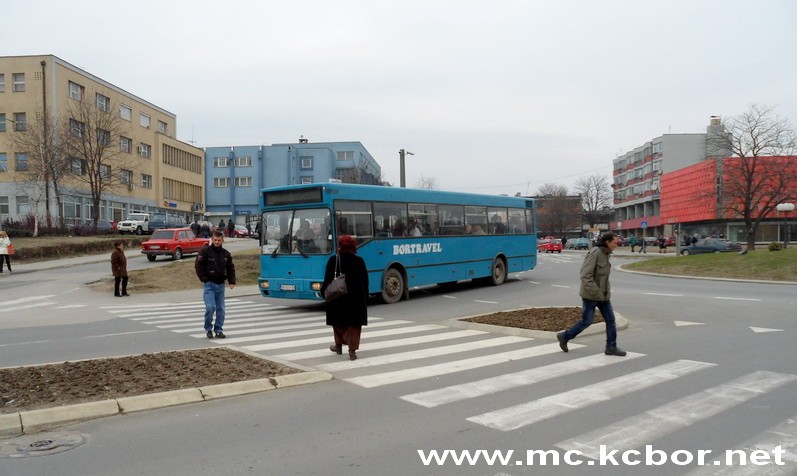 „BORTRAVEL“ besplatno prevozi starije od 70 godina