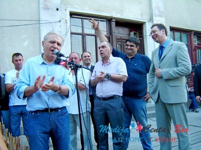 Klime, javi se, sad je najvažnije. Nestaće i andoli!