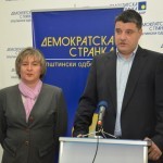 DS: Bor u rukama političkih "preletača"