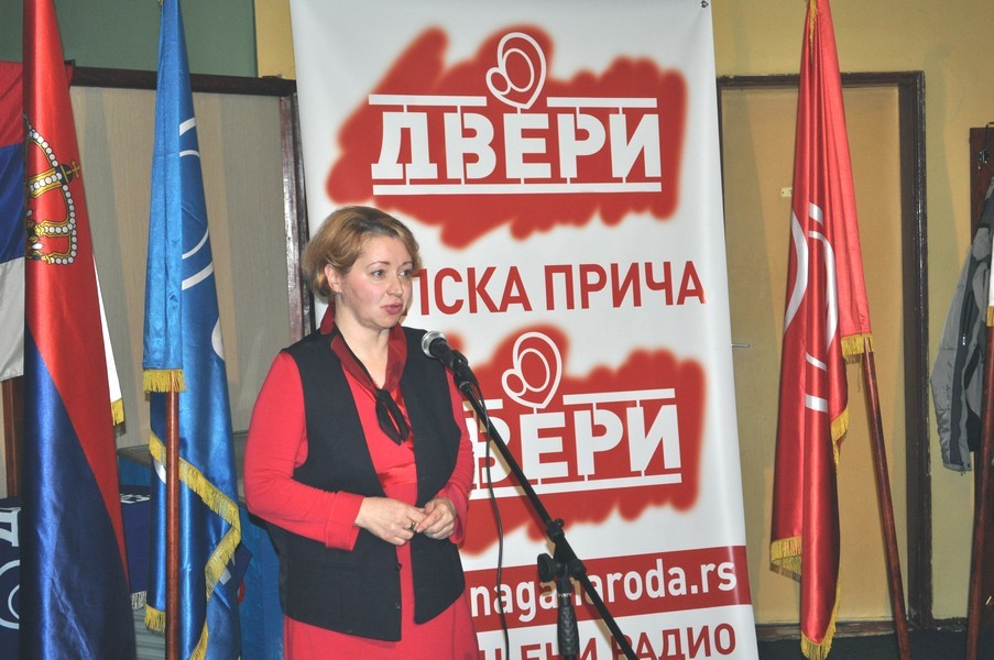Poruka Dveri iz Bora "Tajna slobode je u hrabrosti" Poruka Dveri iz Bora "Tajna slobode je u hrabrosti"