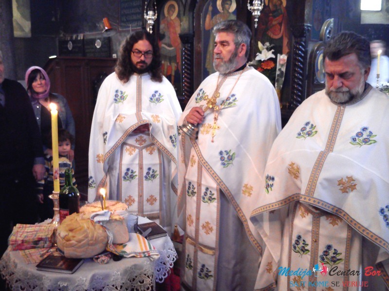 Raspored bogosluženja za božićne praznike