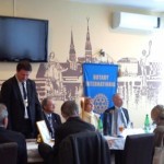 Rotary slavi i daruje Rotary slavi i daruje