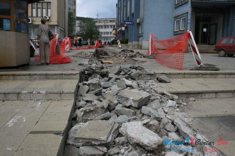 Toplana Bor: Počela zamena dela toplovodne mreže