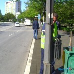 Taksisti štrajkuju ispred opštine zbog kolega "divljaka". Da li je samo to u pitanju?