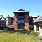 Ruglo na Crnom vrhu:„Hajatov“ grad – pojeli politički „skakavci“! Ruglo na Crnom vrhu:„Hajatov“ grad – pojeli politički „skakavci“!