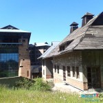Ruglo na Crnom vrhu:„Hajatov“ grad – pojeli politički „skakavci“! Ruglo na Crnom vrhu:„Hajatov“ grad – pojeli politički „skakavci“!