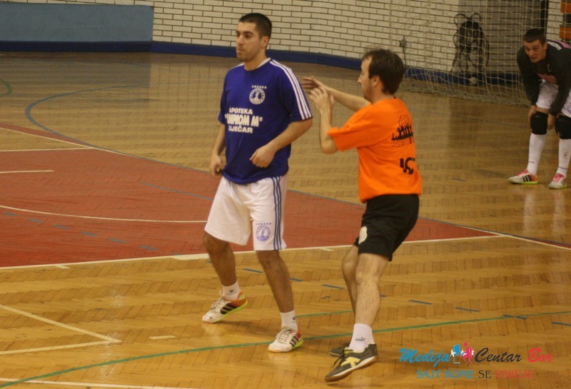 Večeras finale Novogodišnjeg turnira u malom fudbalu Večeras finale Novogodišnjeg turnira u malom fudbalu