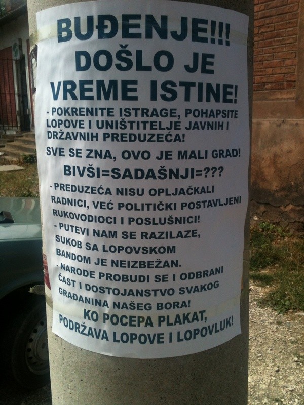 Bor osvanuo plakatima