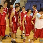 "Zicer" slavio u gradskom derbiju "trojkom" Stanojevića (68:67) "Zicer" slavio u gradskom derbiju "trojkom" Stanojevića (68:67)