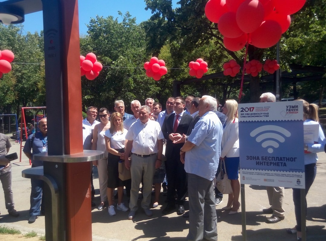 Branko Ružić: Najaktivnijim opštinama wi-fi zona