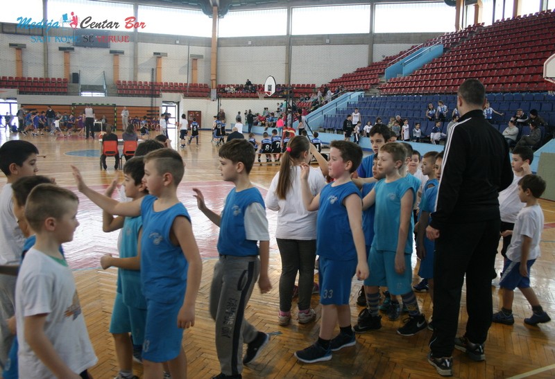 Mini basket festival u Boru Mini basket festival u Boru