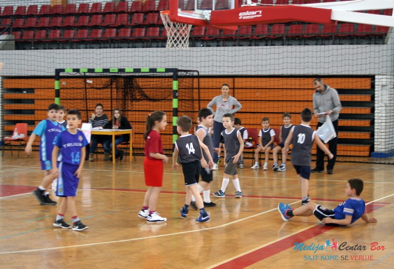 Mini basket festival u Boru Mini basket festival u Boru