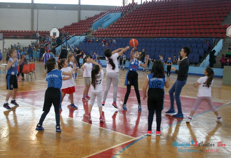 Mini basket festival u Boru Mini basket festival u Boru