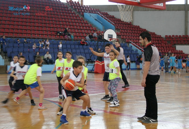 Mini basket festival u Boru Mini basket festival u Boru