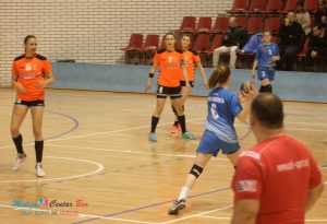 Rukometašice Bora bolje od Kikinde 24:19 (10:11) Rukometašice Bora bolje od Kikinde 24:19 (10:11)