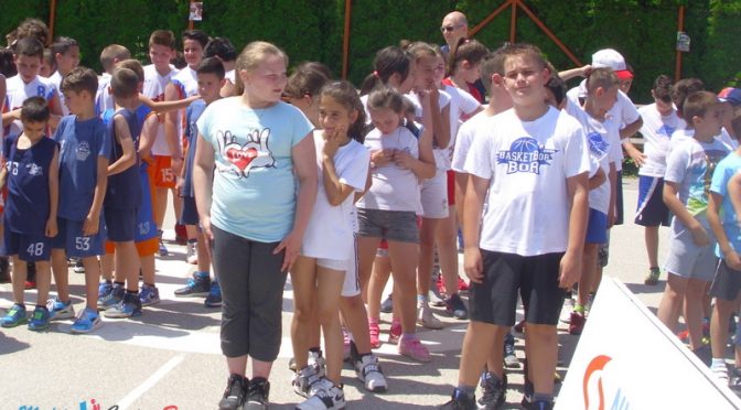 11. Međunarodni MINI BASKET festival Popova Plaža - Zaječar 11. Međunarodni MINI BASKET festival Popova Plaža - Zaječar