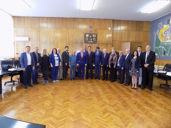 Bor na dan oslobodjenja: jedni slavili drugi protestvovali