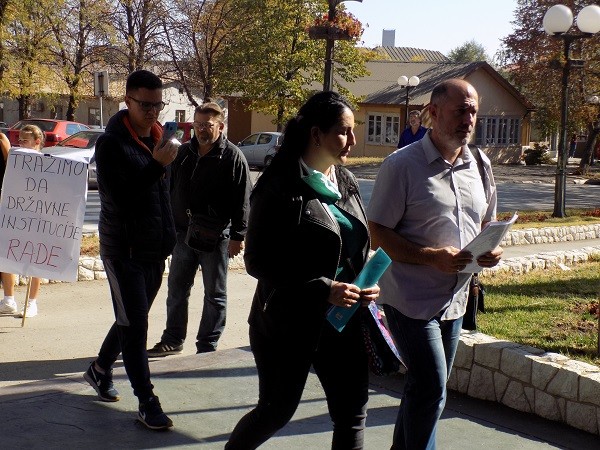 Ekološki protest: Tražimo da sirena za vazdušnu opasnost svira po početku prekomerne koncentracije štetnih materija