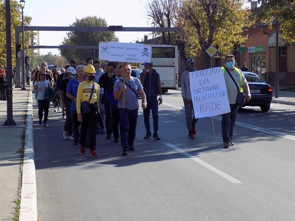 Ekološki protest: Tražimo da sirena za vazdušnu opasnost svira po početku prekomerne koncentracije štetnih materija