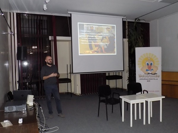 Bebironče i Igor Velić: Bezbednost dece i mladih u saobraćaju