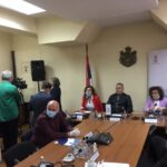 EКONOMSКE PRITISКE TRETIRATI КAO NAPAD NA NOVINARE